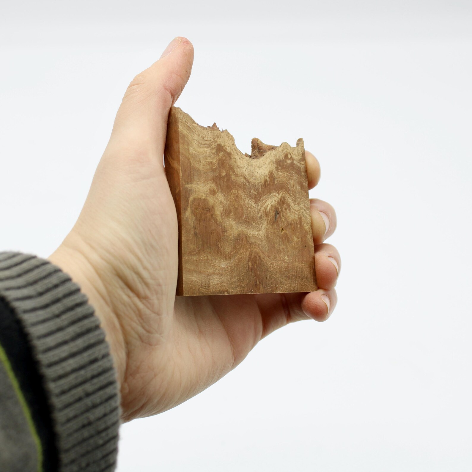 Petits bois carrés d'exception pour créations bijoux ou petites pièces en bois – Image 5