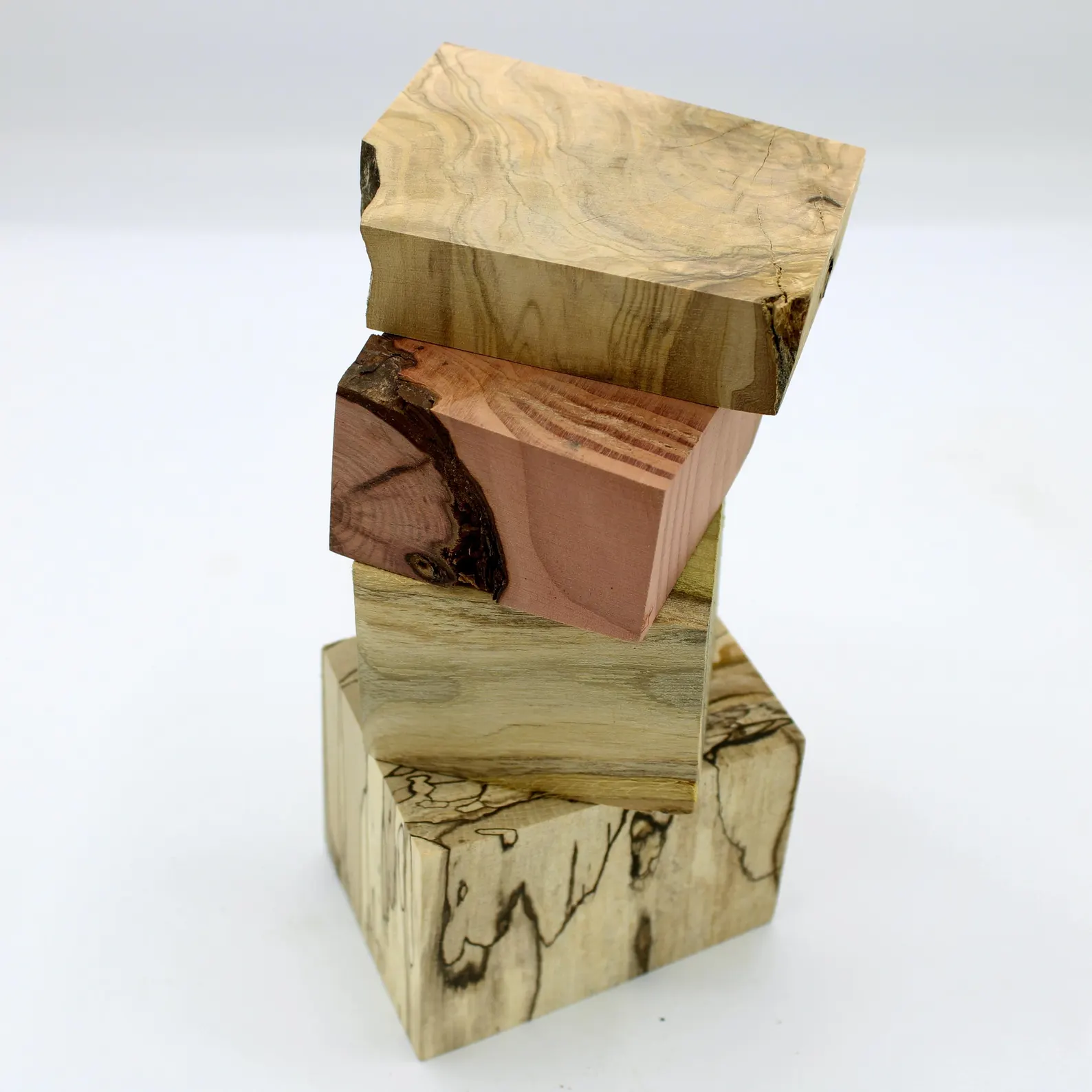 Bois originaux pour créations bijoux, bois rares, échauffés, loupes, broussins, noeuds