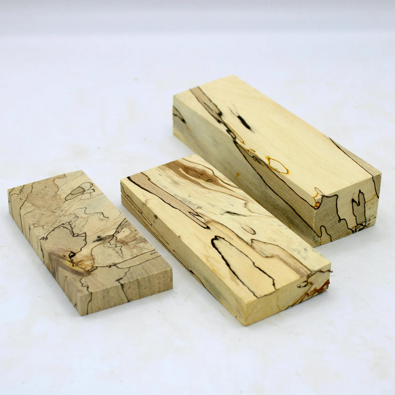 Carrelets de bois pour manche de couteau, bois d'exception de qualité pour coutelier, bois d’œuvre, bloc de hêtre échauffé marbrés uniques