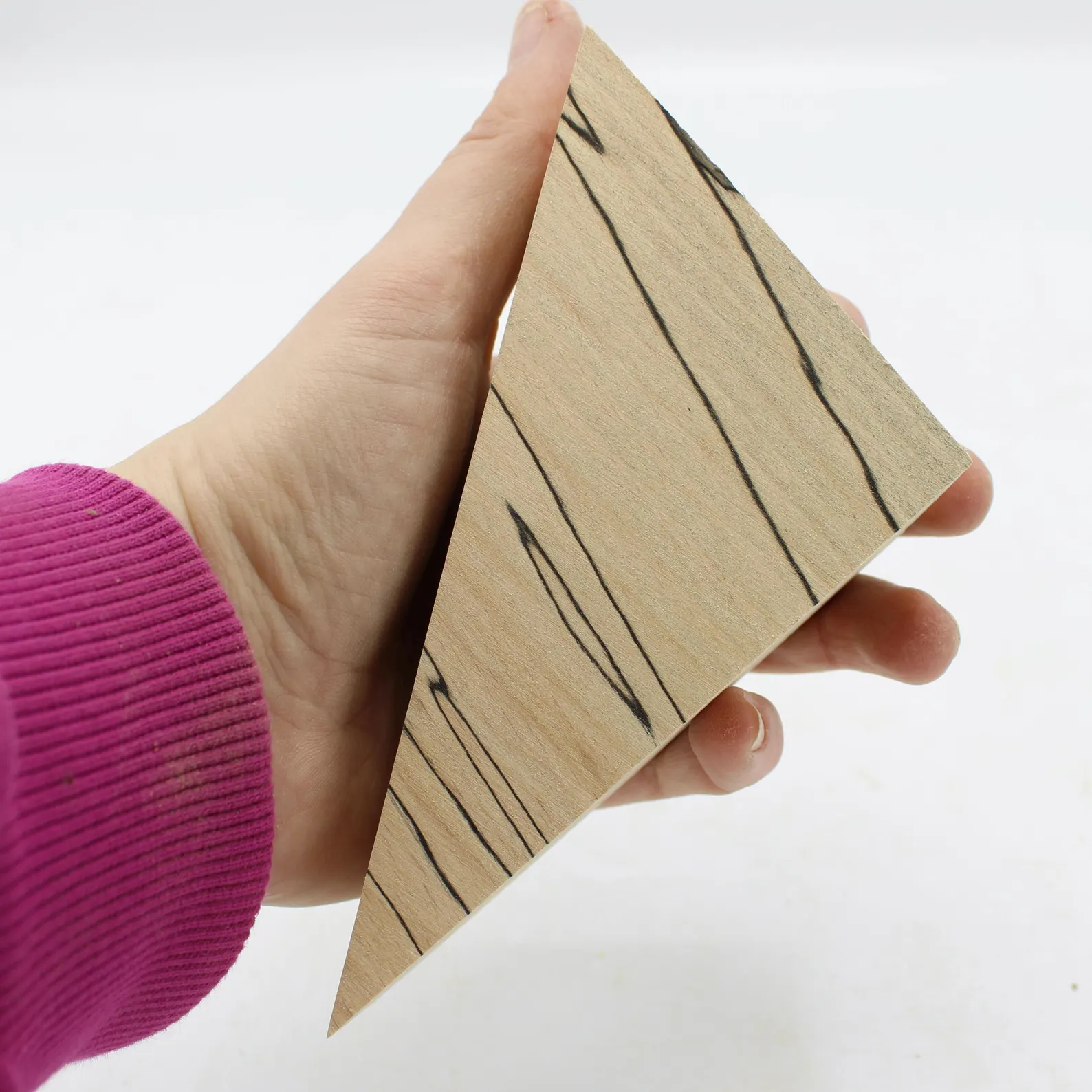 Triangle de hêtre échauffé, bois d'exception pour créations uniques, bijoux, déco, jeux, jouets, compositions, créations – Image 5